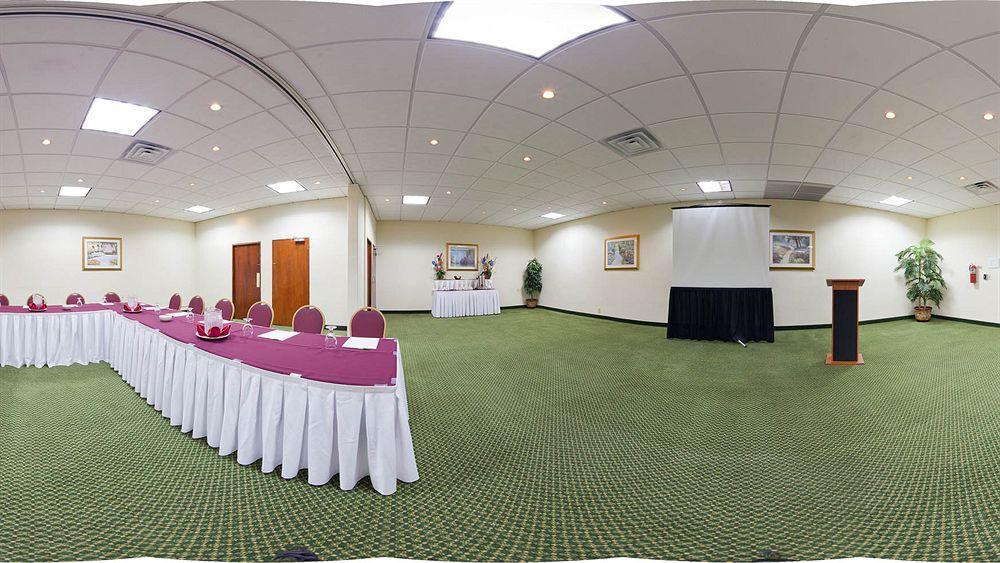 Holiday Inn Ponce & El Tropical Casino By Ihg Buitenkant foto
